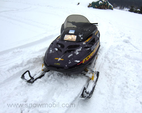 Motorschlitten Snowmobile Ski-Doo Formula Z500 - Motorgeräte Fritzsch GmbH